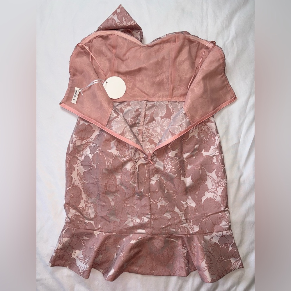 Storia NWT Size M Blush Pink Floral Jacquard Bow Front Strapless Mini Dress - Picture 8 of 9